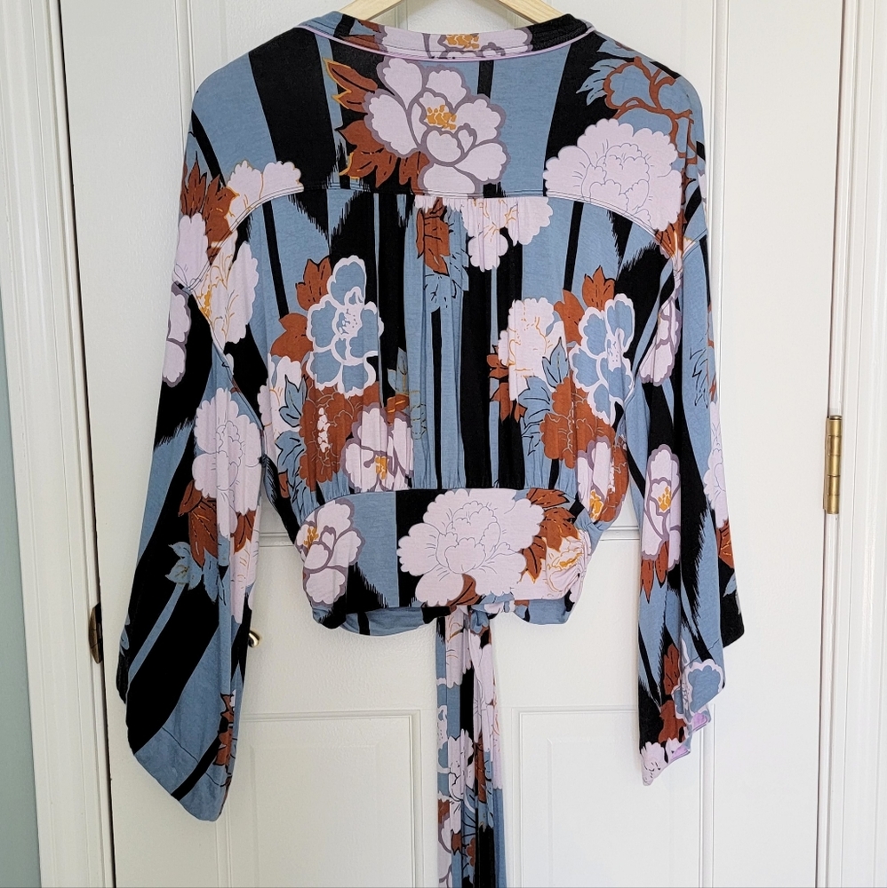 Free People Floral Kimono Wrap Top - Picture 4 of 7